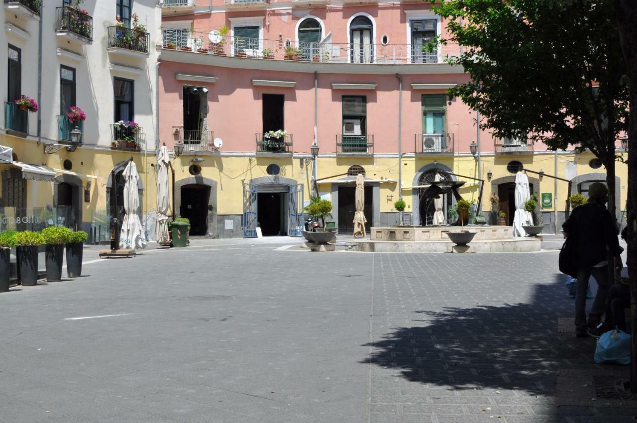 Capofortuna B&B Salerno Centro Exteriör bild
